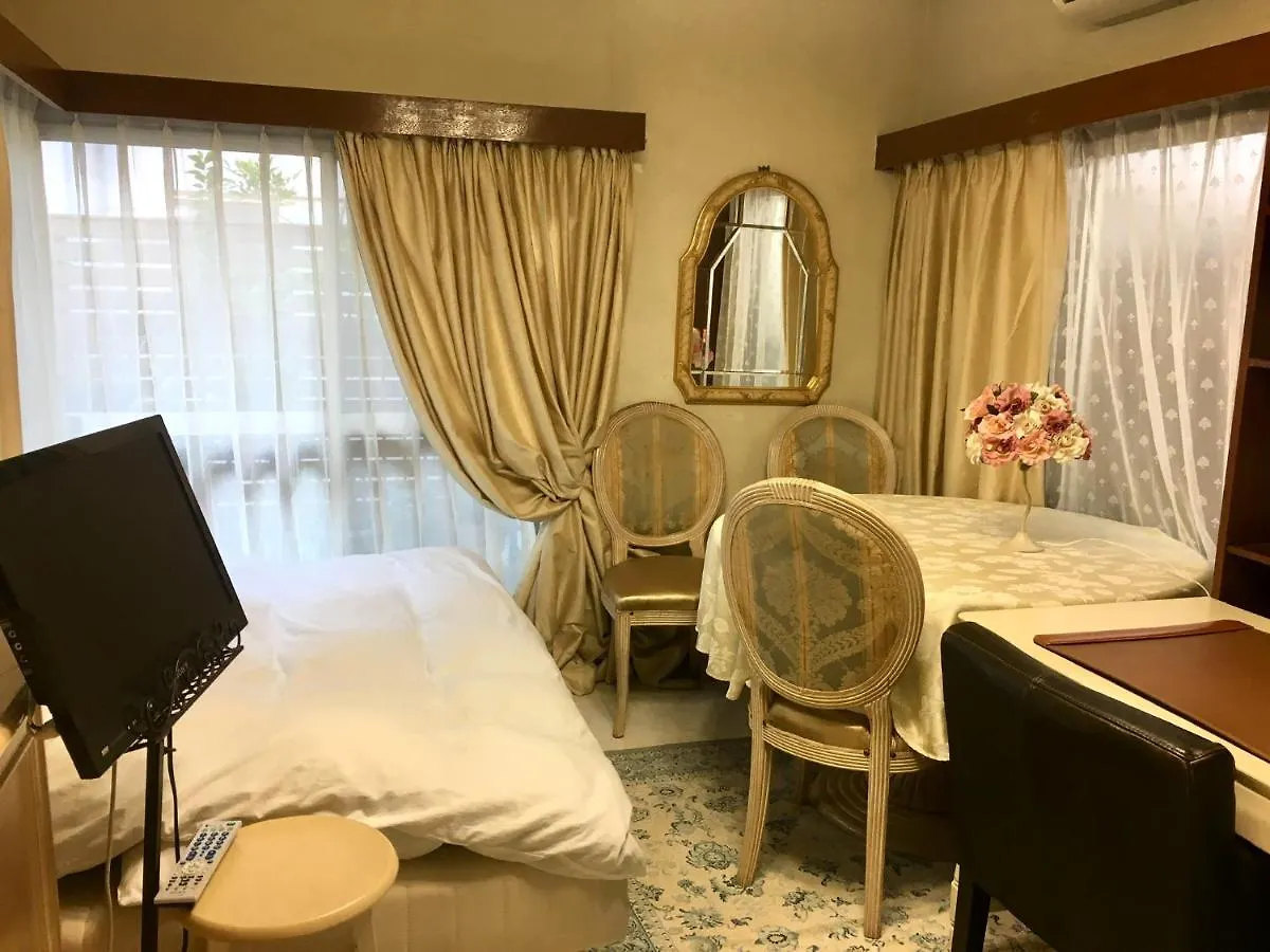 Homestay Oasis Minamiyukigaya Apartment Tokyo
